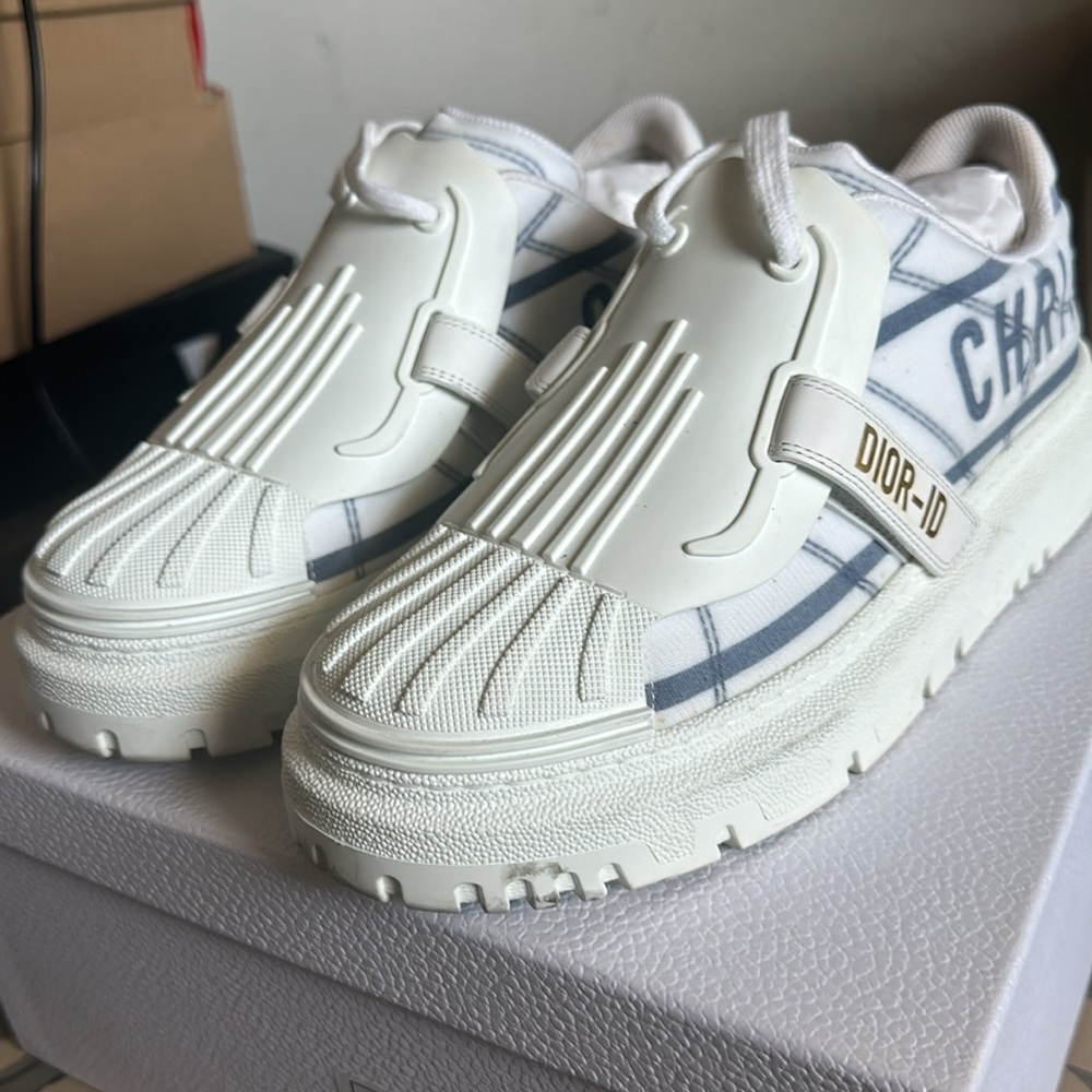 Christian Dior Sneakers